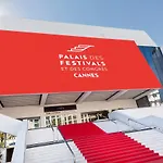 Front de mer, croisette,cannes,prés du Martinez